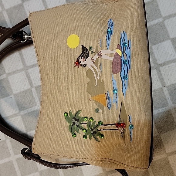 Pocketbook - Picture 2 of 4